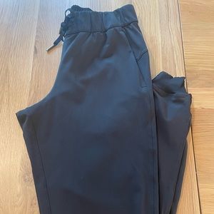 Lululemon Adapted State Joggers, size 4